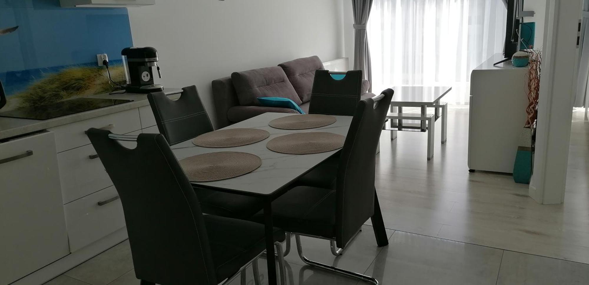 Apartamenty Mariela-Kolobrzeg Z Garazem ภายนอก รูปภาพ