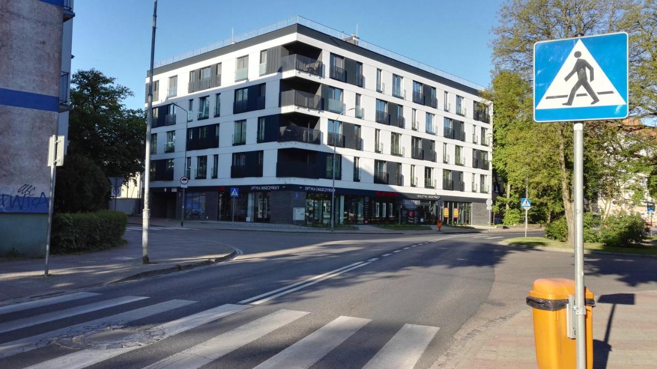 Apartamenty Mariela-Kolobrzeg Z Garazem ภายนอก รูปภาพ